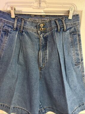 Light Blue High-Waist Pleated Denim Shorts FORENZA Medium